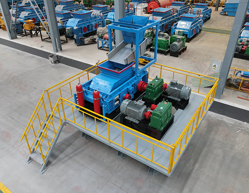 全自動液壓對輥制砂機 全自動液壓對輥制砂機,液壓對輥制砂機廠家,對輥制砂機價格,全自動液壓對輥破碎機型號