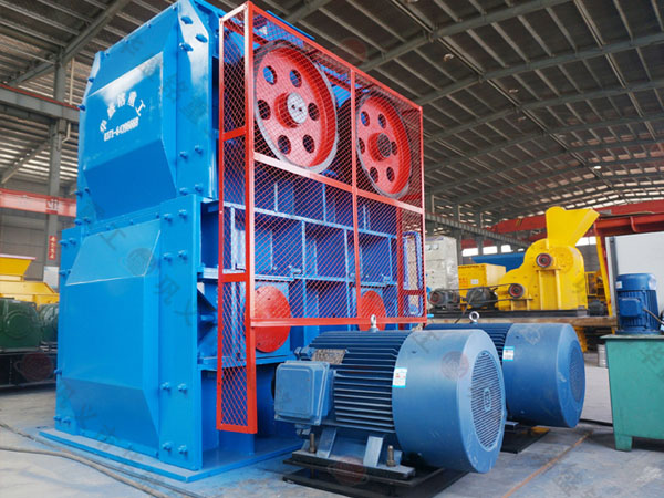 四輥破碎機(jī)